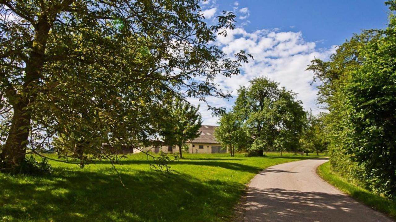 Peacock Lodge Wain Exterior photo